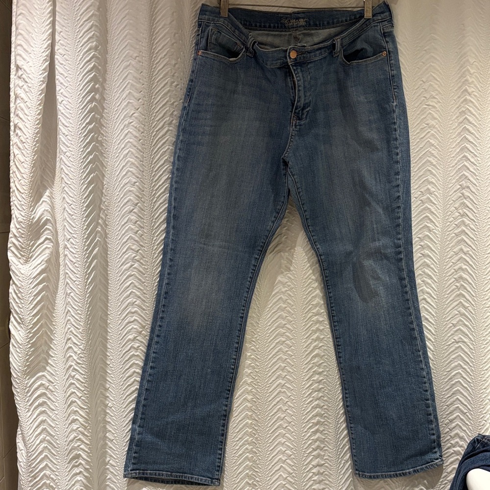 Old Navy Women's Straight Leg Blue jeans "Sweetheart"